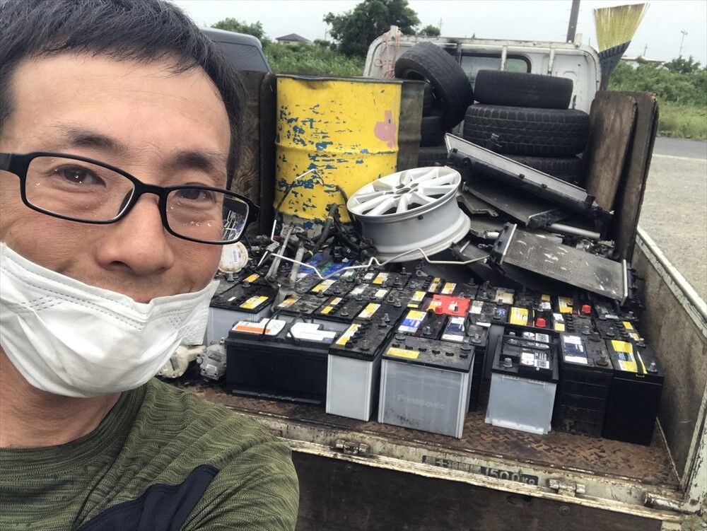 B74EB3AA-AD52-442C-908A-F409B50218D4